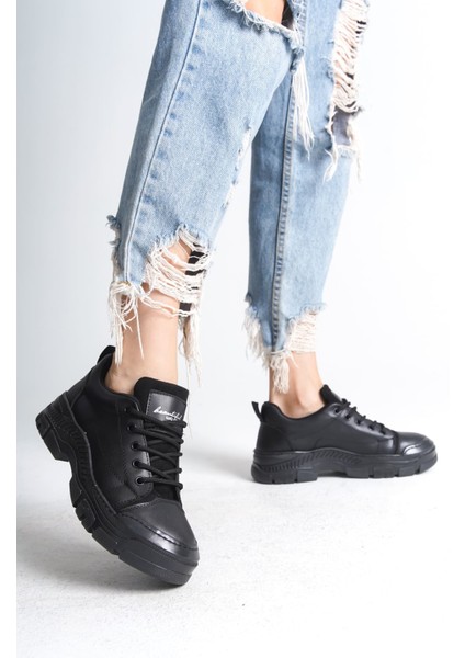 Jane Bağcıklı Ortopedik Taban Kadın Sneaker Spor Ayakkabı St - Siyah