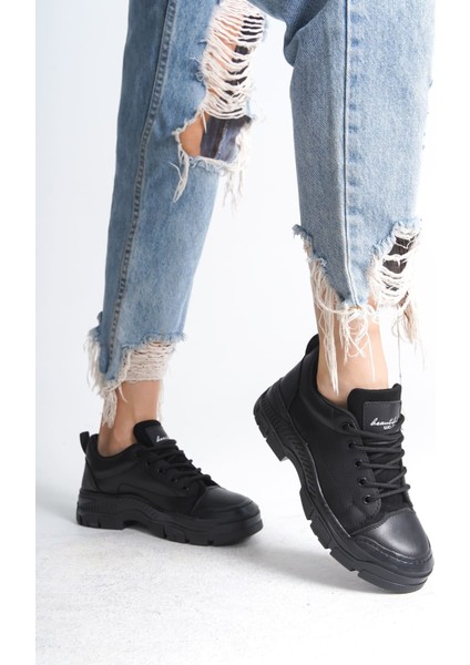 Jane Bağcıklı Ortopedik Taban Kadın Sneaker Spor Ayakkabı St - Siyah