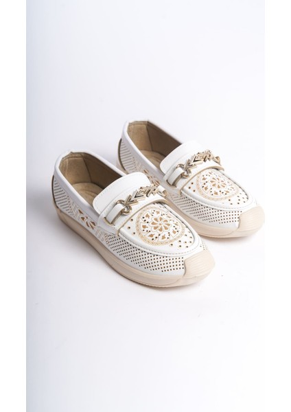 Lıly Bağcıksız Ortopedik Rahat Taban Çiçek Desenli Kadın Babet Ayakkabı Kt - Beyaz fırsatları