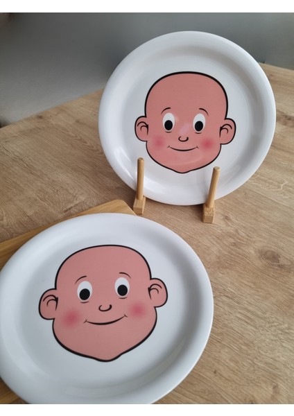 Eğlenceli Erkek Çocuk Yemek Tabağı