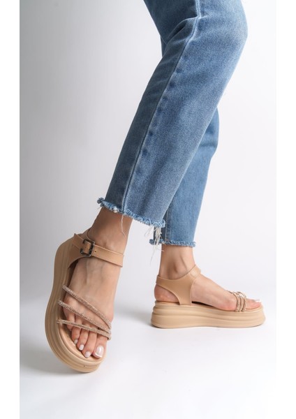 Eva Kalın Tokalı Taşlı Şeritli Ortopedik Taban Kadın Sandalet Tt - Ten