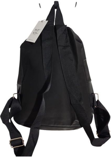 Kadın Su Geçirmez Saten Ayarlanabilir Askılı Okul Kurs Spor Iş Için Günlük Sırt Çantası fırsatları