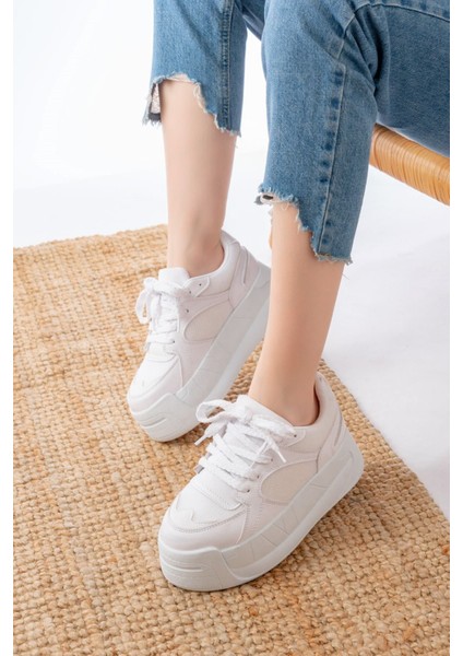 SP-190 Garni Bağcıklı Fileli Yüksek Taban Günlük Spor Ayakkabı