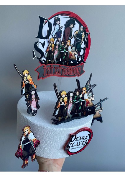 Demon Slayer Bundle Temalı 3D Cake Topper – Doğum Günü Pasta Süsü