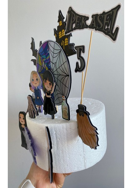 Wednesday Temalı 17 Adet 3D Cake Topper Doğum Günü Pasta Süsü, Kürdanı modelleri