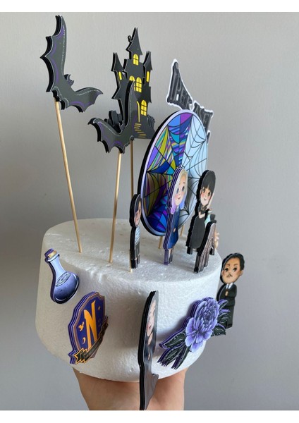 Wednesday Temalı 17 Adet 3D Cake Topper Doğum Günü Pasta Süsü, Kürdanı fırsatları