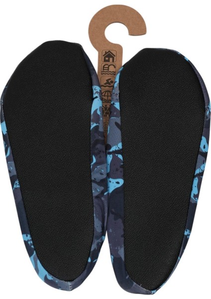 Mavi Leke Deniz Ayakkabısı ve Çok Amaçlı Kaydırmaz Havuz Patiği modelleri