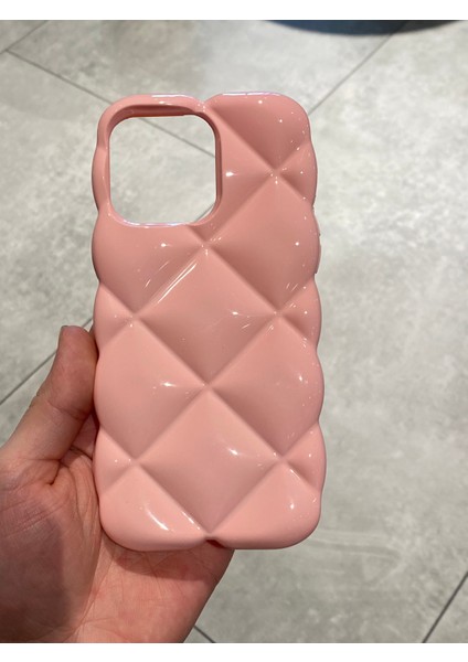 Apple iPhone 15 Pro Max Uyumlu Baklava Desenli Şık Silikon Kılıf modelleri