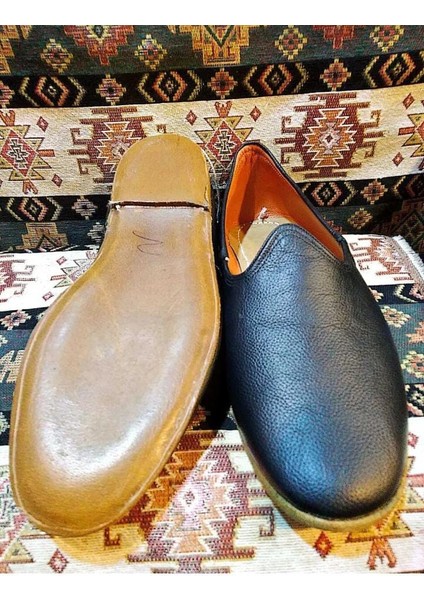 Yemeni (Çarık) Düz Model, Deri Yemeni, Dikişli Yemeni, El Yapımı Yemeni Siyah Renk. fiyatları