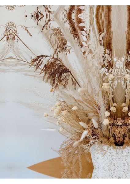 soft-Beyaz En Şık Çiçek Kombini 5|çerçeveli Temperli Cam Tablo 3lü Dikey fiyatları