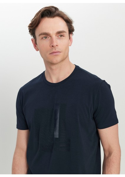 Bisiklet Yaka Baskılı Lacivert Erkek T-Shirt ACE091252407_LAC fırsatları