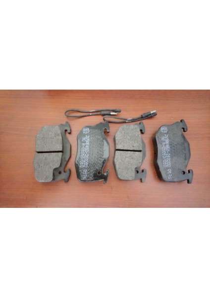 Peugeot 205 - 405 1982 Ön Balata Ross 269