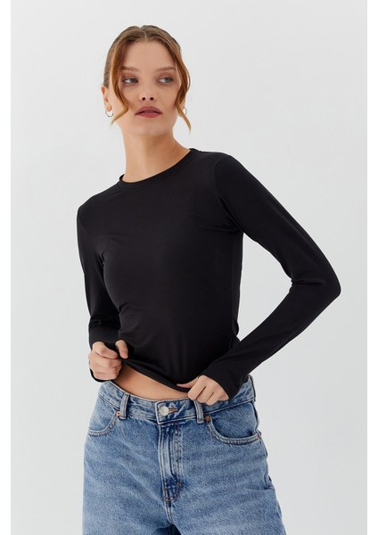 Parmak Geçmeli Body Sıyah
