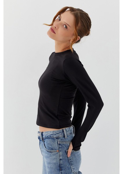 Parmak Geçmeli Body Sıyah
