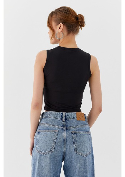 Sıfır Kol Crop Bluz Sıyah indirimleri