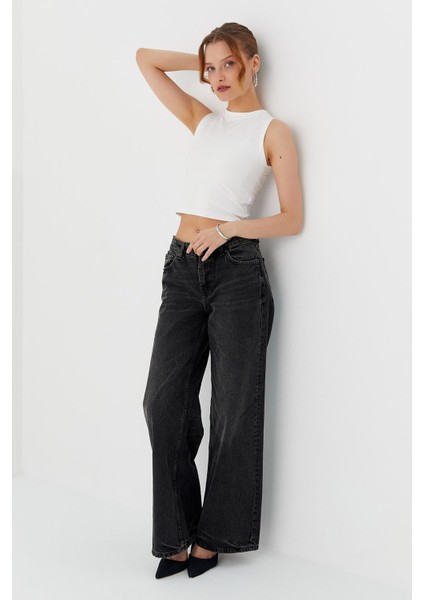 Sıfır Kol Crop Bluz Beyaz fırsatları