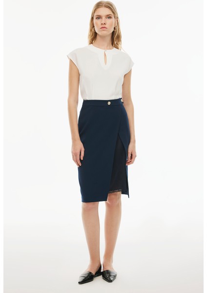 Carins Regular Fit Diz Altı Lacivert Renk Etek