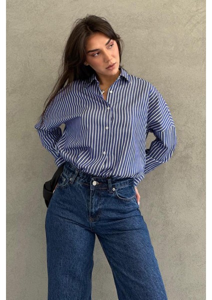 Lacivert Çizgili Kadın Gömlek Uzun Kol Günlük Tarz 65% Pamuk 35% Polyester