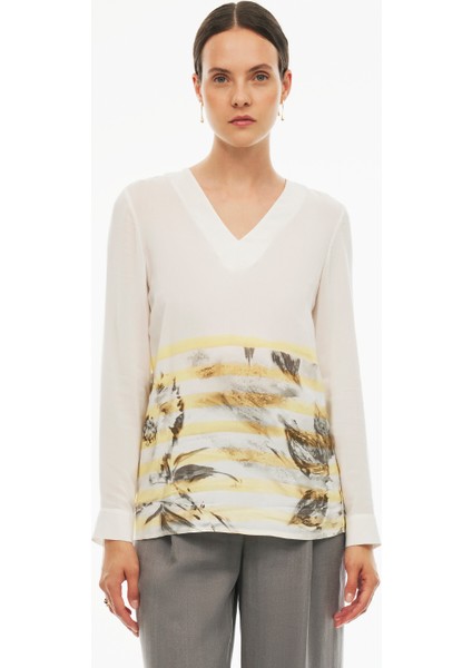Allens Regular Fit V-Yaka Ekru Renk Kadın Bluz