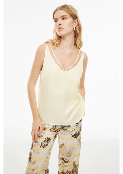 Alainas Regular Fit Standart Boy Askılı V-Yaka Limon Renk Kadın Bluz modelleri