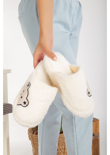 Kadın Panda Figürlü Sessiz Taban Peluş Ev Terliği fiyatları