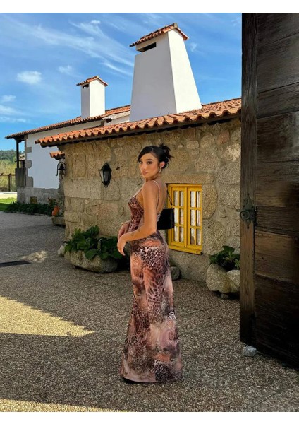 Phoebe Yırtmaç Detaylı Uzun Elbise indirimleri