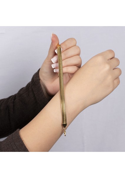 Gold Renk Balık Sırtı Model Çelik Bileklik NUR-CB00025 fiyatları
