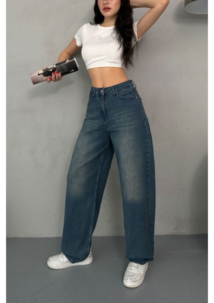 Kadın Soluk Efektli Bol Kesim Rahat Geniş Paça Baggy Jean