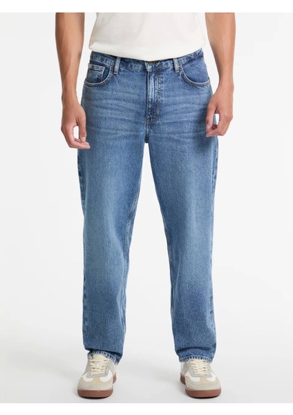 Guess Erkek Mavi G15 Relaxed Taper Jean fiyatları