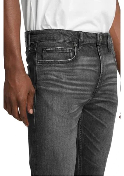 Guess Erkek Gri G16 Straight Fit Jean fırsatları