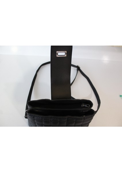 Kadın 25641 Kapitone 2 Gözlü Fermuarlı Düğmeli Askılı Kol Çantası fırsatları