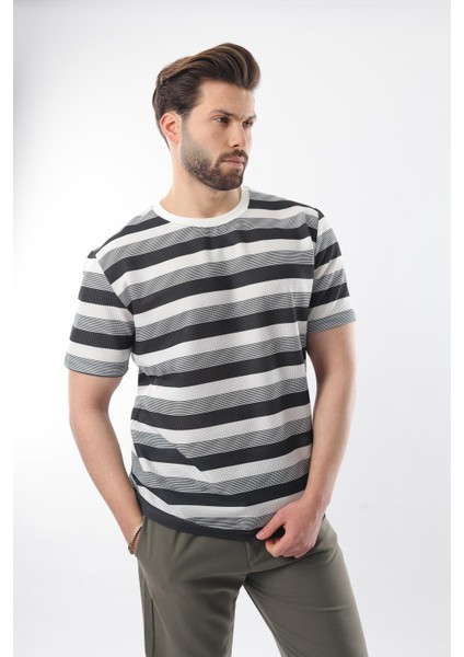 Siyah Bisiklet Yaka Çizgili Erkek T-Shirt E7118 modelleri