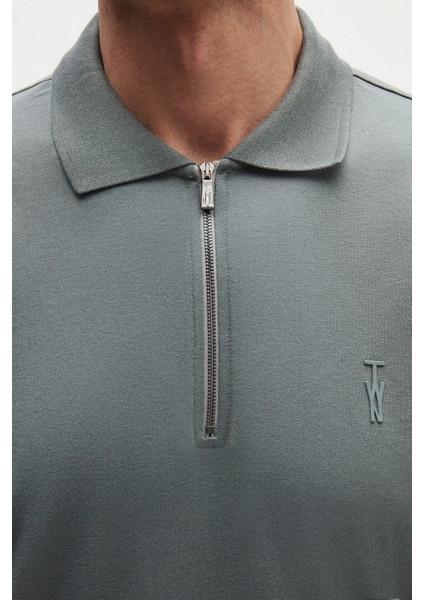 Slim Fit Koyu Yosun Düz T-Shirt fiyatları