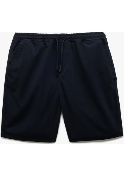 Viskon Karışımlı Cep Detaylı Bermuda Slim Fit Beli Bağcıklı Şort