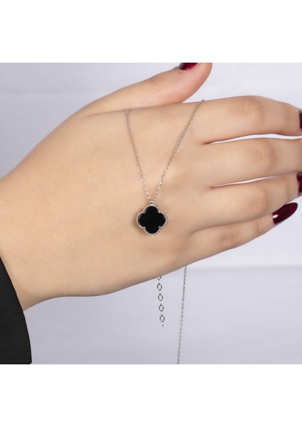 Siyah Yonca Gümüş Kolye NUR-KY03170 fiyatları