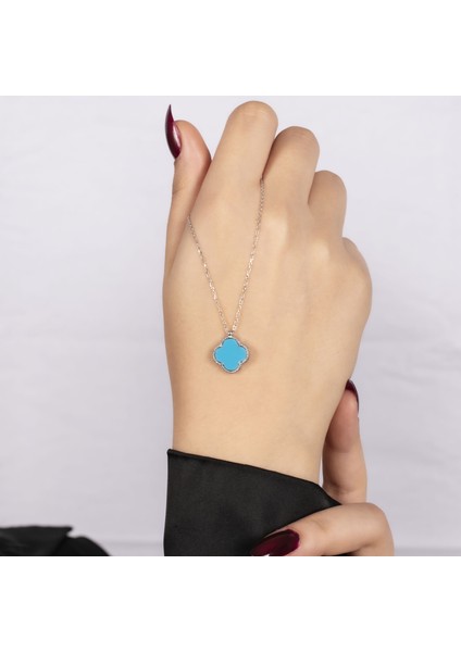 Beyaz Zirkon Çerçeveli Mavi Yonca Gümüş Kolye NUR-KY03161 modelleri
