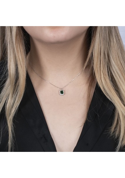 Yeşil Baget Gümüş Kolye NUR-KY03162