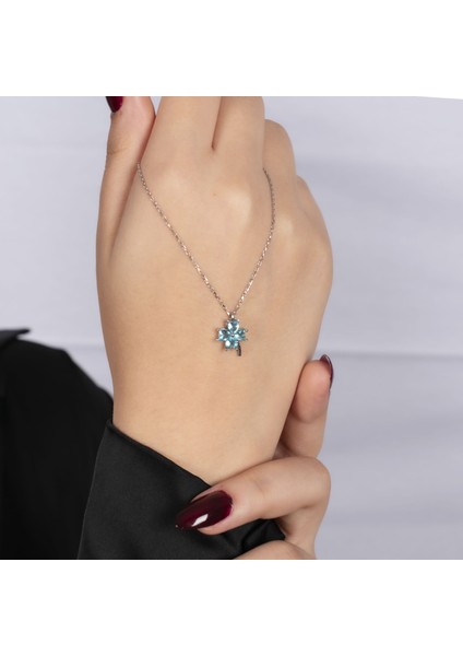 Mavi Yonca Gümüş Kolye NUR-KY03180 modelleri
