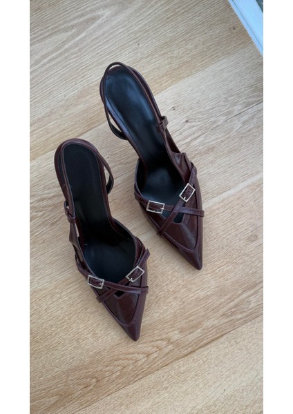 Zenna Bordo Sivri Burun Topuklu Ayakkabı fırsatları
