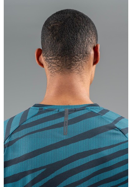 Regular Erkek Bisiklet Yaka Turkuaz T-shirt fırsatları