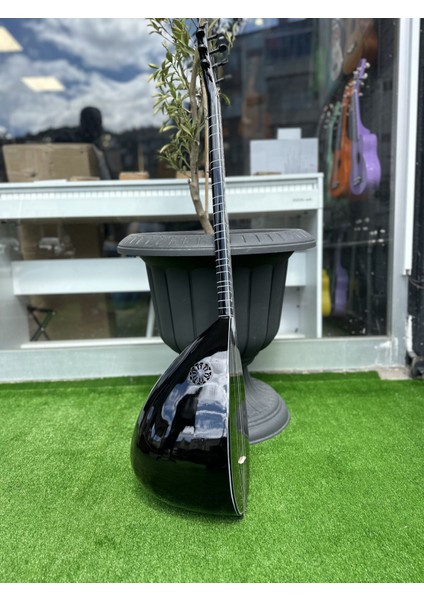 Uzun Sap Siyah Bağlama(Kılıf,yedek Tel ve Tezene Dahil) modelleri