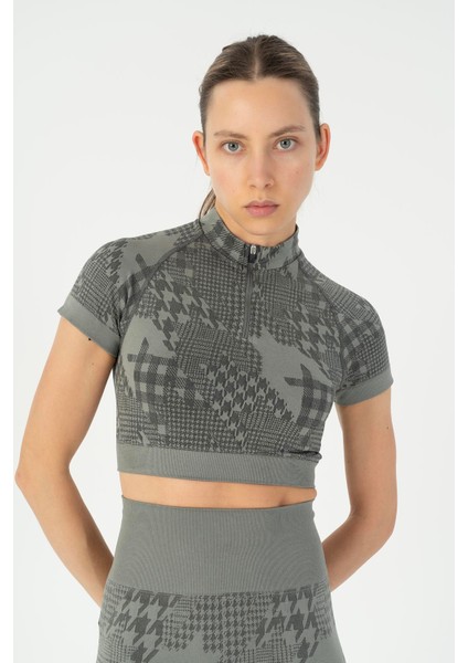 SlimFit Kadın Bisiklet Yaka Siyah Crop Top fiyatları