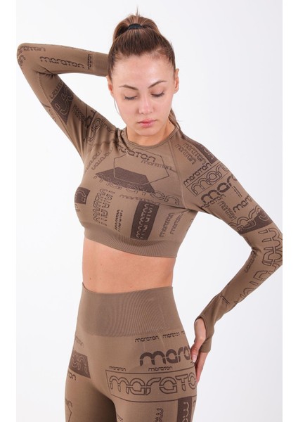 SlimFit Kadın Bisiklet Yaka Uzun Kol Kakao Crop Top 816025 fırsatları
