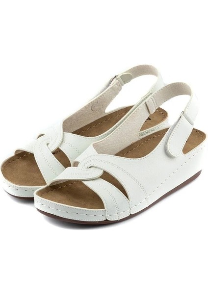 Ortopedik Cırtlı Kadın Sandalet Düz Topuklu Günlük Kullanım İçin Rahat Tasarım fırsatları