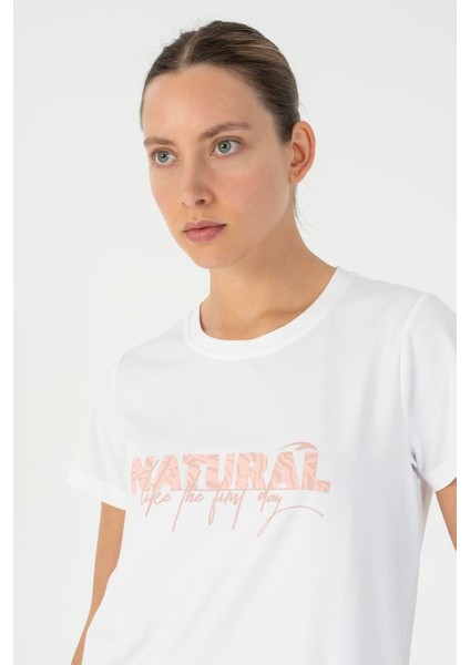 Regular Kadın Bisiklet Yaka Kısa Kol Beyaz T-shirt 23125 indirimleri