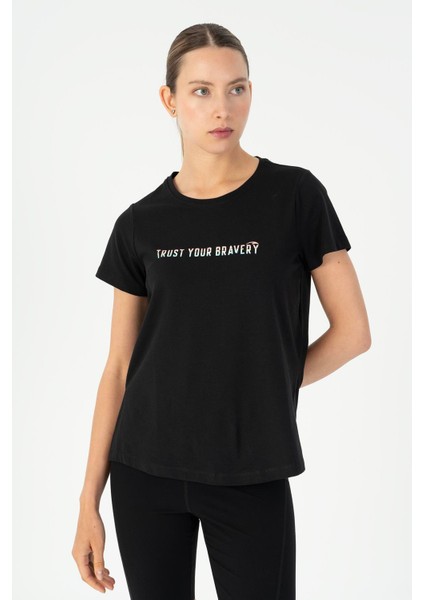 Regular Kadın Bisiklet Yaka Kısa Kol Siyah T-shirt 23132 modelleri