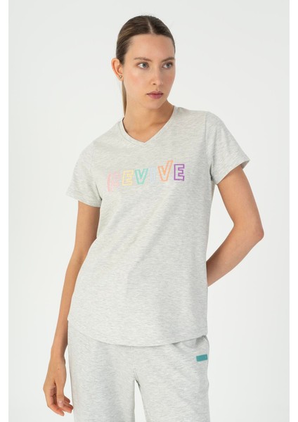 Regular Kadın V Yaka Kısa Kol Ekru T-shirt 23128 fırsatları