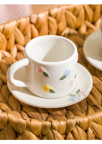 Karişik Çiçek Desenli 2 Kişilik Seramik Kahve Fincan Takımı 90 ml