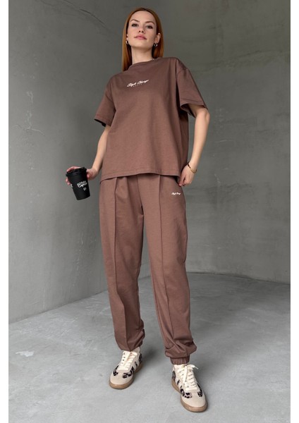 TKM-0051 Kahverengi Style Change Yazılı Tişört Paça Lastikli Pantolon Ikili Takım fiyatları