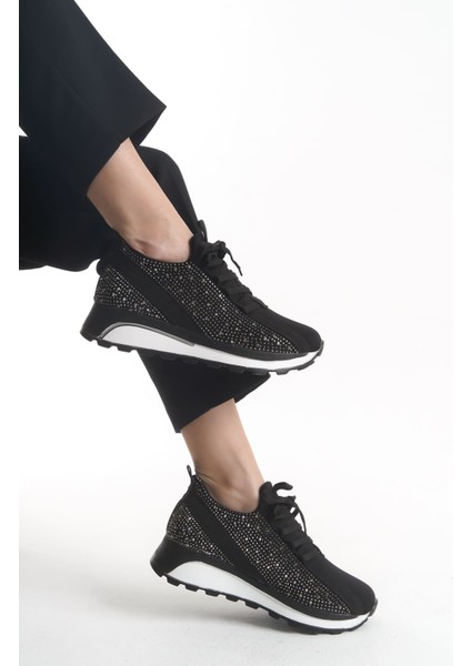 Alya Bağcıklı Ortopedik Taban Taşlı Kadın Sneaker Spor Ayakkabı - Siyah fiyatları
